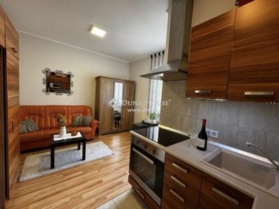 Eladó lakás - 1051 Budapest, V. kerület , Hercegprímás utca