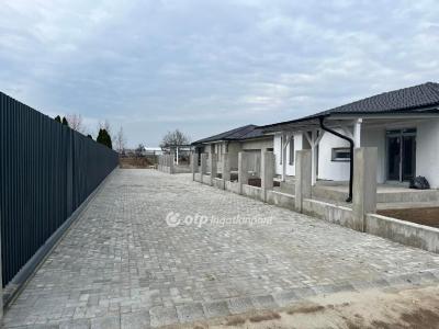 Eladó ikerház - 4553 Apagy