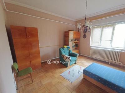 Eladó családi ház - 4544 Nyírkarász
