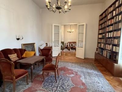 Eladó lakás - 7621 Pécs