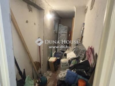 Eladó családi ház - 7627 Pécs