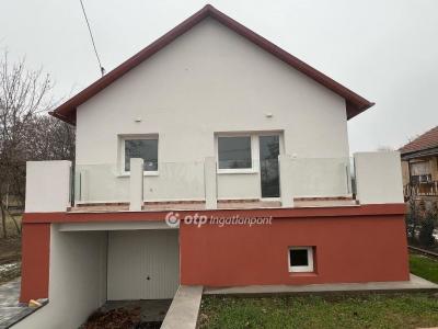 Eladó családi ház - 2766 Tápiószele, népkert