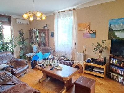 Eladó lakás - 5800 Mezőkovácsháza