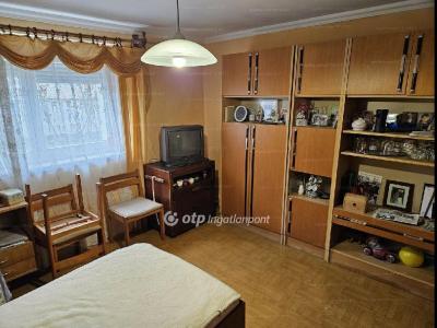 Eladó családi ház - 4220 Hajdúböszörmény
