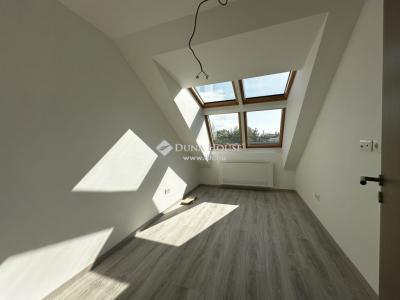 Eladó lakás - 8630 Balatonboglár