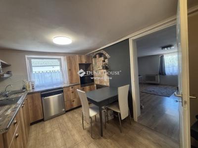 Eladó családi ház - 7627 Pécs