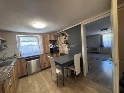 Eladó családi ház - 7627 Pécs