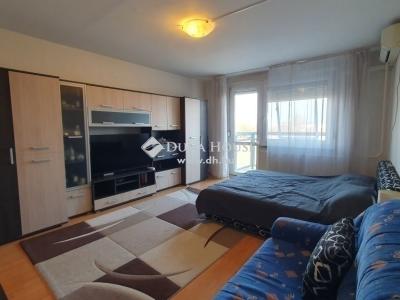 Eladó lakás - 1151 Budapest, XV. kerület , Csobogós utca