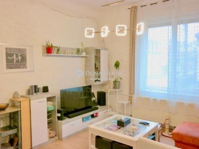 Eladó lakás - 1205 Budapest, XX. kerület , Kende Kanuth utca