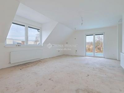Eladó lakás - 1182 Budapest, XVIII. kerület , Halomegyházi utca