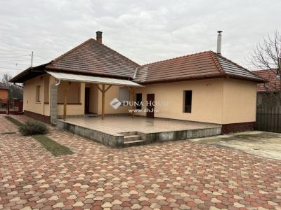 Eladó családi ház - 2243 Kóka, Kassai utca