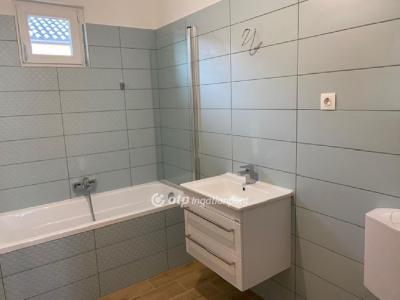 Eladó családi ház - 6000 Kecskemét