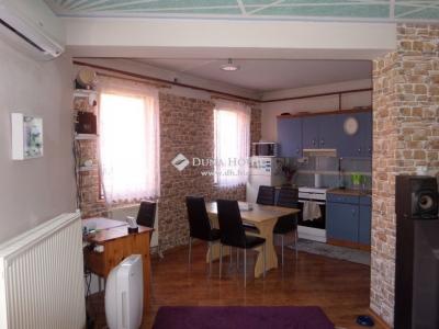 Eladó családi ház - 7625 Pécs