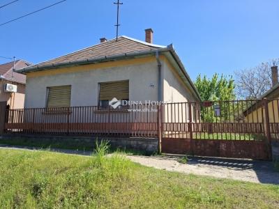 Eladó családi ház - 2144 Kerepes, Szabadság út