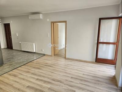 Eladó lakás - 7624 Pécs