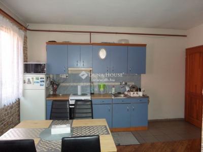 Eladó családi ház - 7625 Pécs