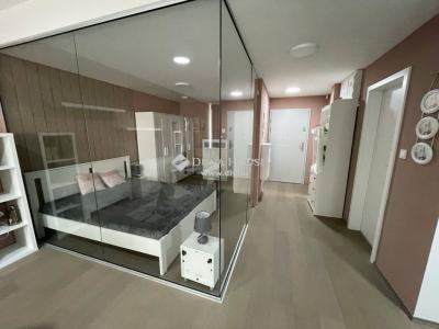 Eladó lakás - 6724 Szeged, Bakay Nándor utca
