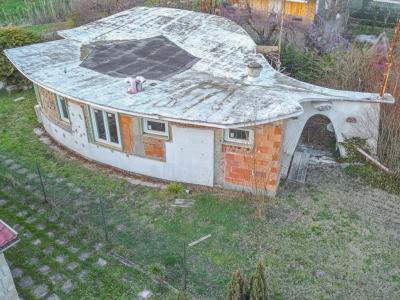 Eladó családi ház - 2481 Velence