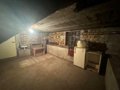 Eladó családi ház - 2462 Martonvásár