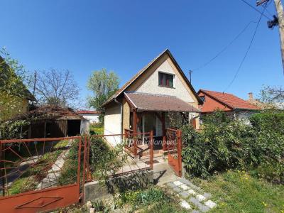 Eladó nyaraló - 6060 Tiszakécske
