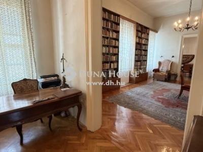 Eladó lakás - 7621 Pécs