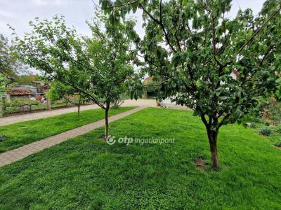 Eladó családi ház - 4033 Debrecen