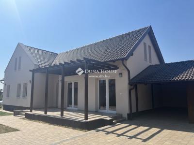 Eladó ikerház - 2173 Kartal