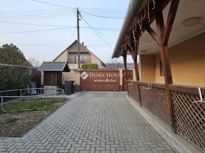 Eladó családi ház - 7822 Nagyharsány