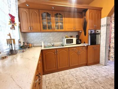 Eladó családi ház - 2251 Tápiószecső