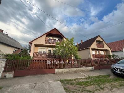 Eladó családi ház - 4034 Debrecen