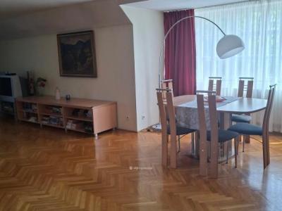 Eladó családi ház - 2112 Veresegyház