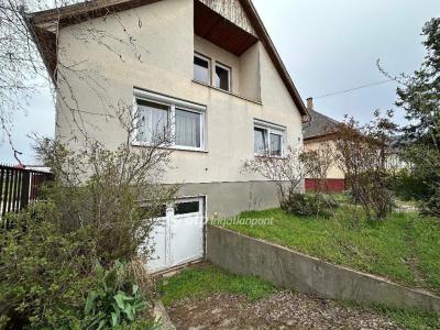 Eladó családi ház - 4400 Nyíregyháza