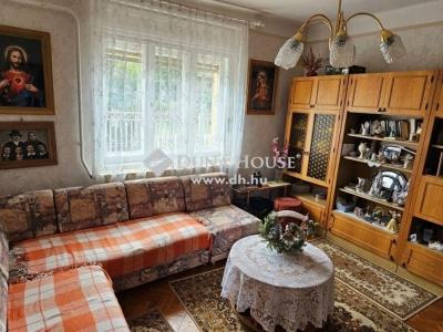 Eladó családi ház - 2251 Tápiószecső