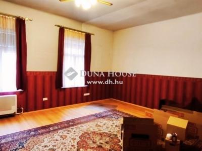Eladó lakás - 7624 Pécs