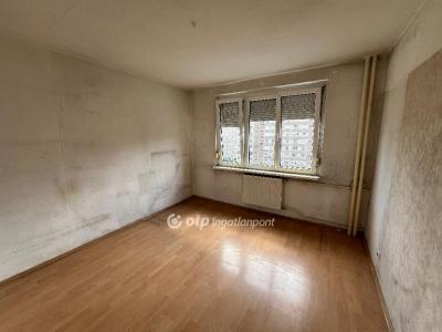 Eladó lakás - 1156 Budapest, XV. kerület , Páskomliget utca