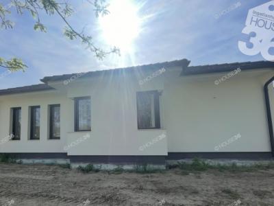 Eladó családi ház - 6000 Kecskemét