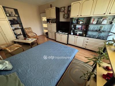 Eladó lakás - 4400 Nyíregyháza, Állomás tér