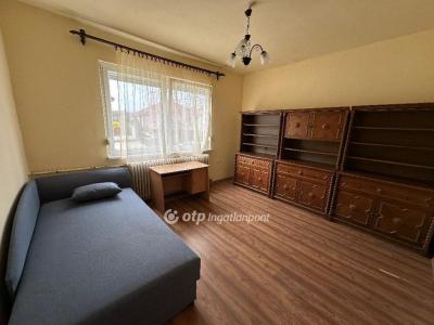 Eladó családi ház - 4400 Nyíregyháza