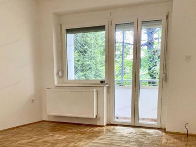 Eladó lakás - 4400 Nyíregyháza, Vasgyár u.