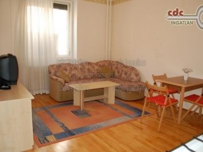 Eladó lakás - 1051 Budapest, V. kerület , Honvéd tér