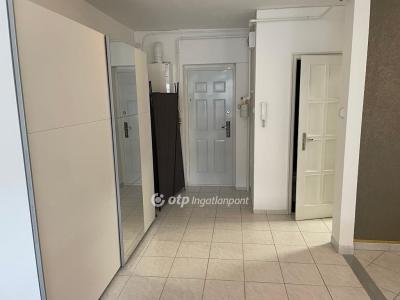 Eladó lakás - 4028 Debrecen