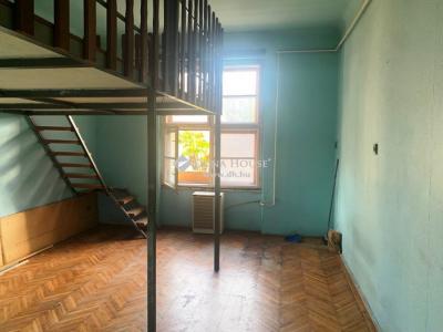 Eladó lakás - 1086 Budapest, VIII. kerület , Lujza utca