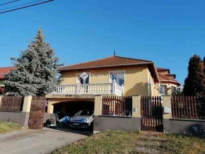 Eladó családi ház - 2800 Tatabánya
