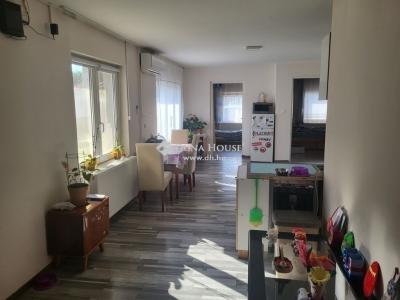 Eladó családi ház - 2360 Gyál