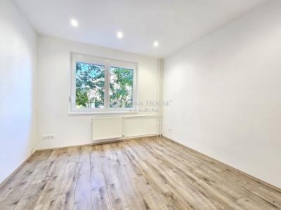 Eladó lakás - 7633 Pécs