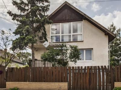 Eladó családi ház - 2151 Fót, Áchim András utca