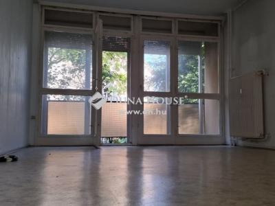 Eladó lakás - 7633 Pécs, Stadion utca