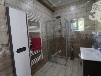 Eladó családi ház - 1161 Budapest, XVI. kerület 