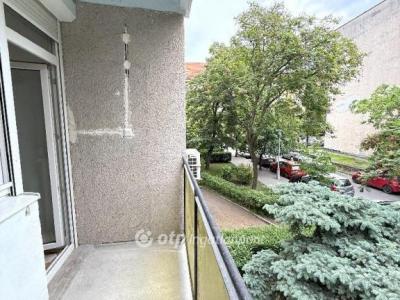 Eladó lakás - 1201 Budapest, XX. kerület 