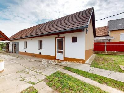 Eladó családi ház - 3562 Onga
